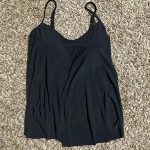 Black swim suit top & bottoms
